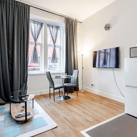 Stunning Ground Floor Flat In Southside. Apartment กลาสโกว์ ภายนอก รูปภาพ